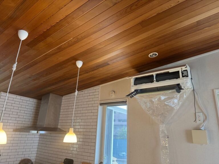 エアコンカバーサービスのホッパーを使用したエアコンクリーニング